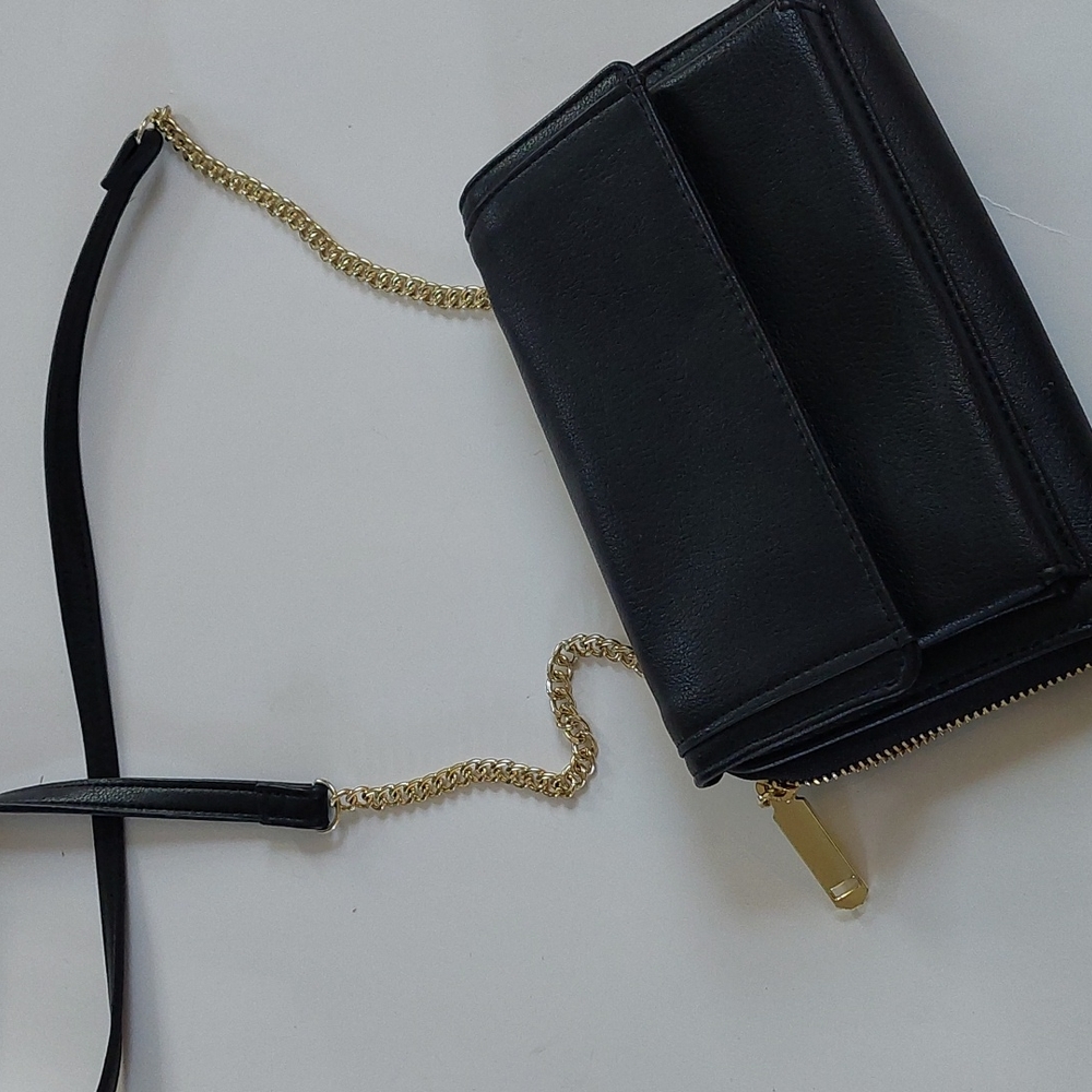 Enzo Angiola crossbosy bag 6×8, gold hardware